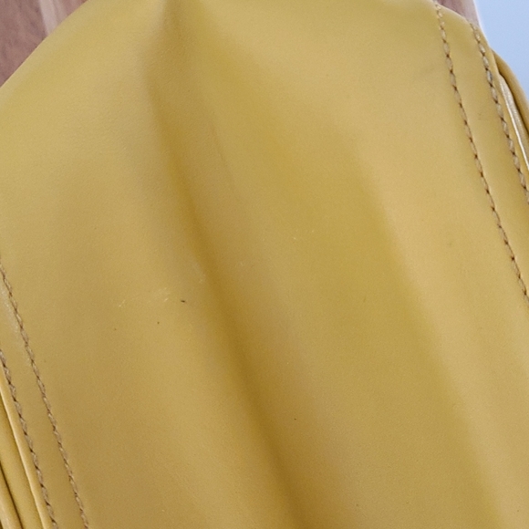 Matt & Nat Tote in Amber - Picture 6 of 12